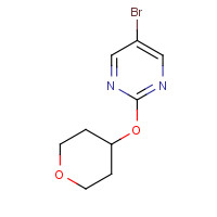 1340125-32-7 5-bromo-2-(oxan-4-yloxy)pyrimidine chemical structure