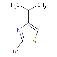 1026598-63-9 2-bromo-4-propan-2-yl-1,3-thiazole chemical structure