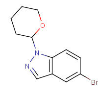 478828-53-4 5-bromo-1-(oxan-2-yl)indazole chemical structure
