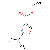 1060814-30-3 ethyl 2-propan-2-yl-1,3-oxazole-4-carboxylate chemical structure