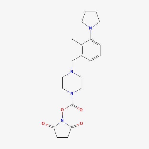 1460033-10-6 (2,5-dioxopyrrolidin-1-yl) 4-[(2-methyl-3-pyrrolidin-1-ylphenyl)methyl]piperazine-1-carboxylate chemical structure